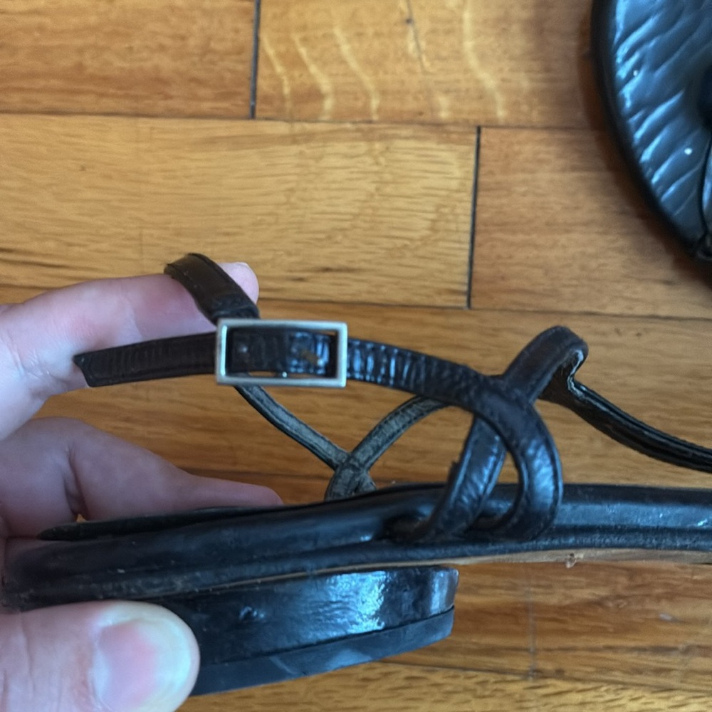 Stuart Weitzman sandals - Picture 9 of 16